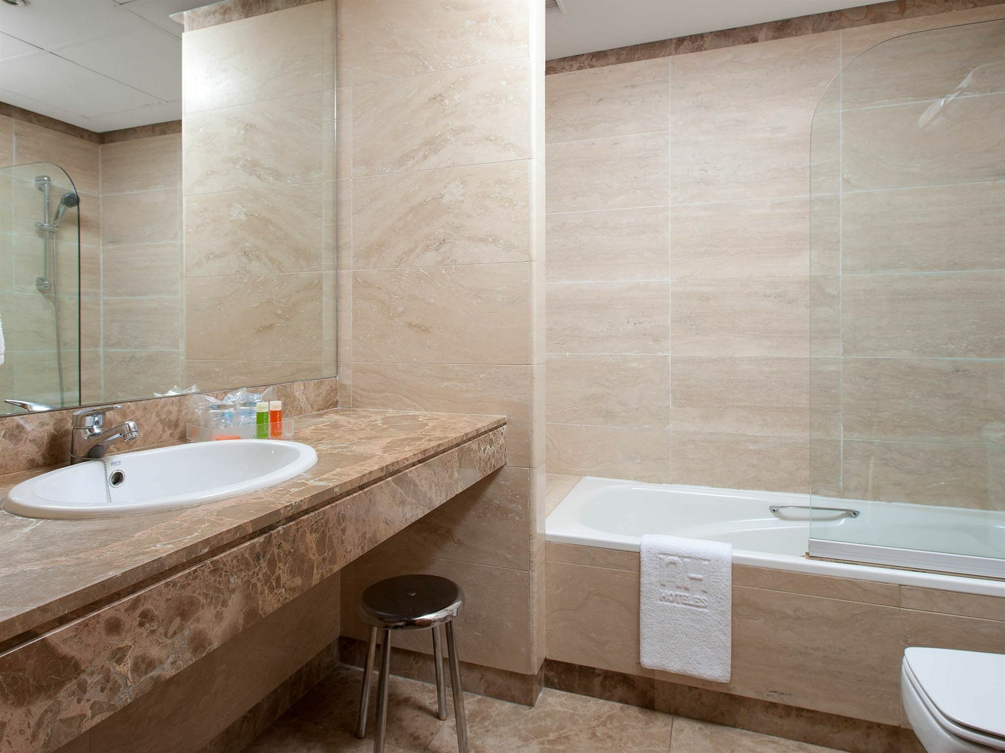 מדריד Apartamentos Th La Florida מראה חיצוני תמונה